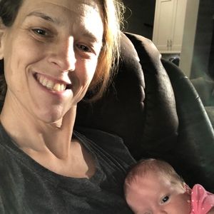 Meet your Posher, Dana